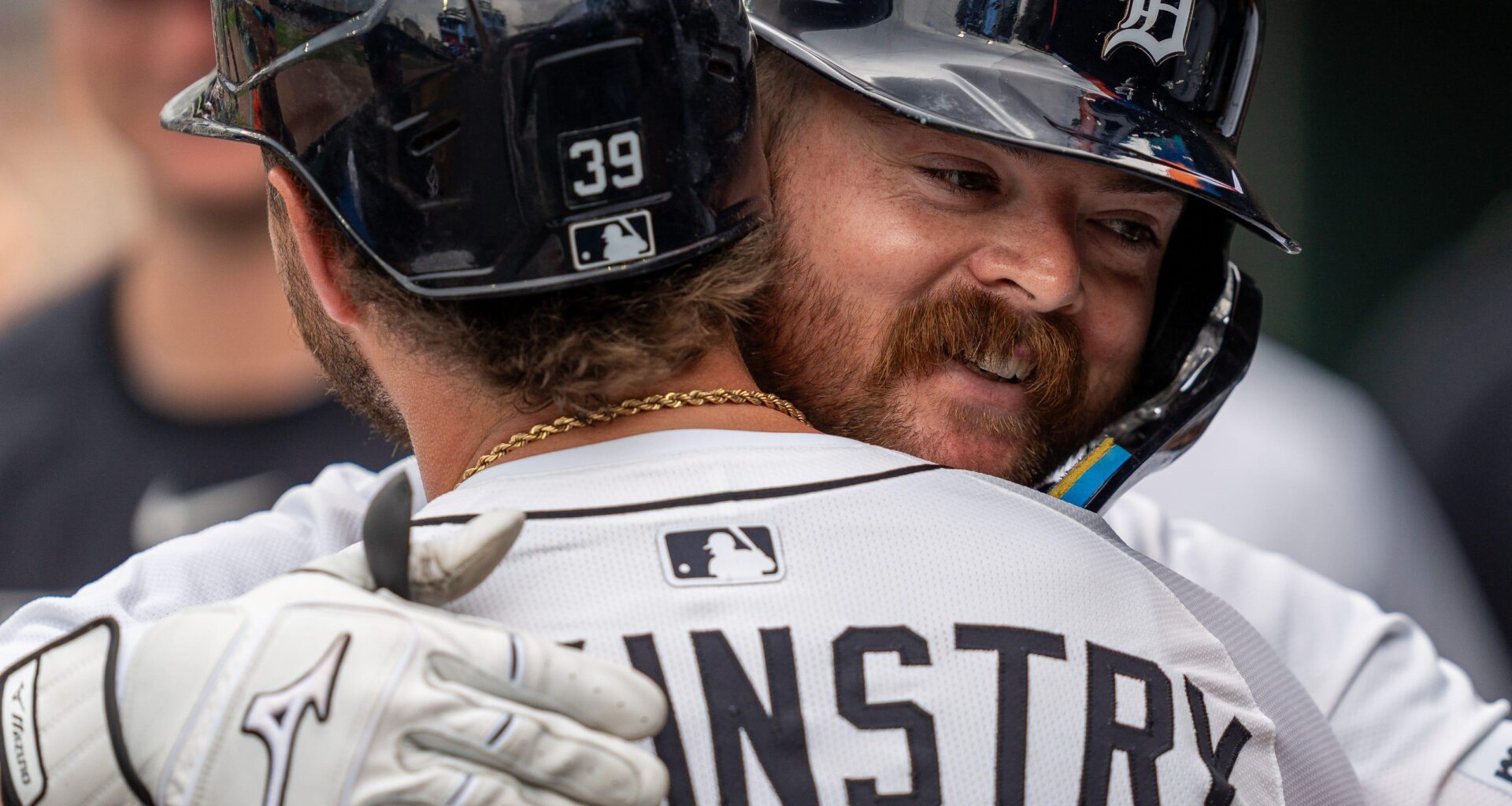 Tigers catcher Jake Rogers marries wife in offseason wedding