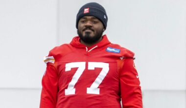 Chiefs explain plans for Wanya Morris, Jaylon Moore at tackle vs. Houston Texans