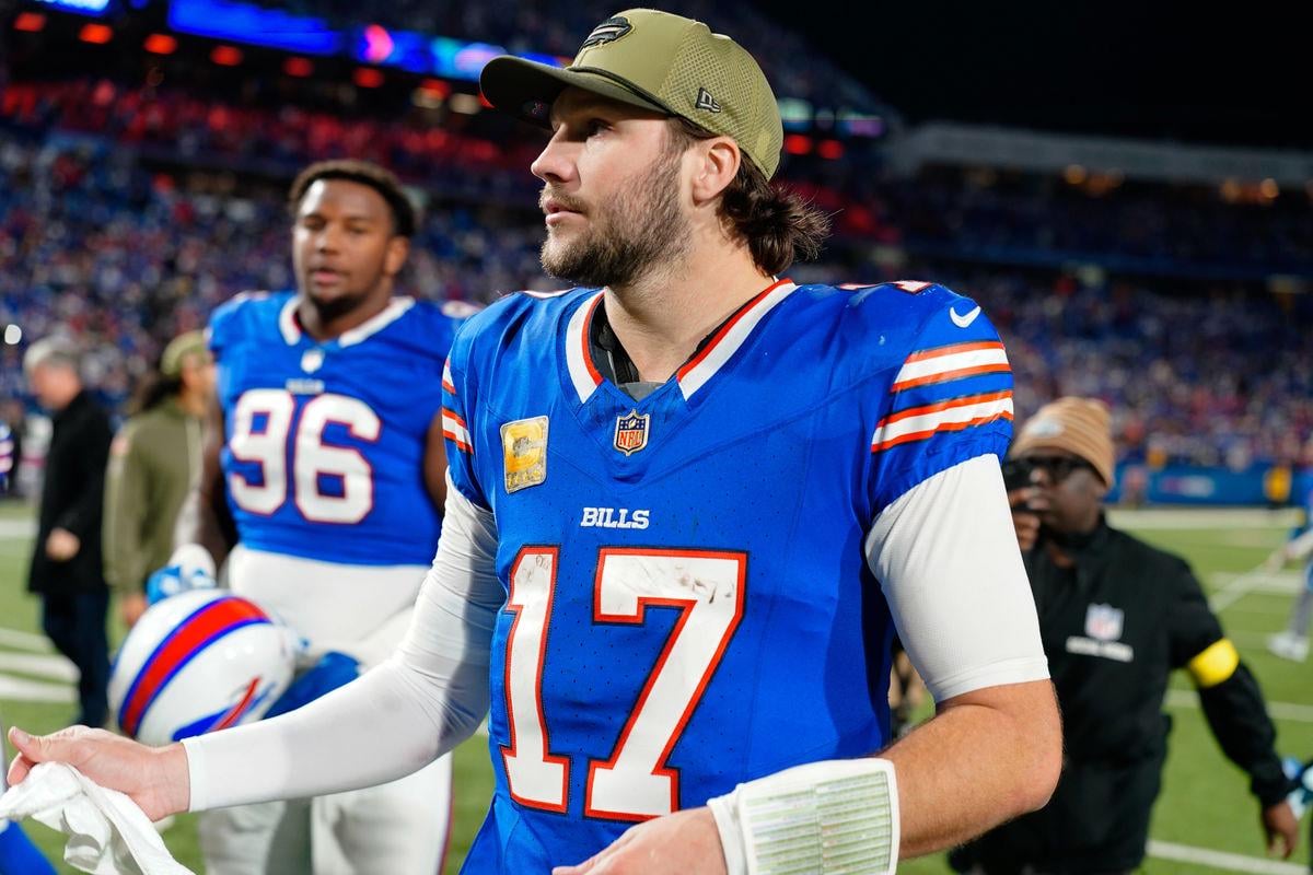 Steve Young Puts Josh Allen Under the Most Pressure to Win a Super Bowl This Season