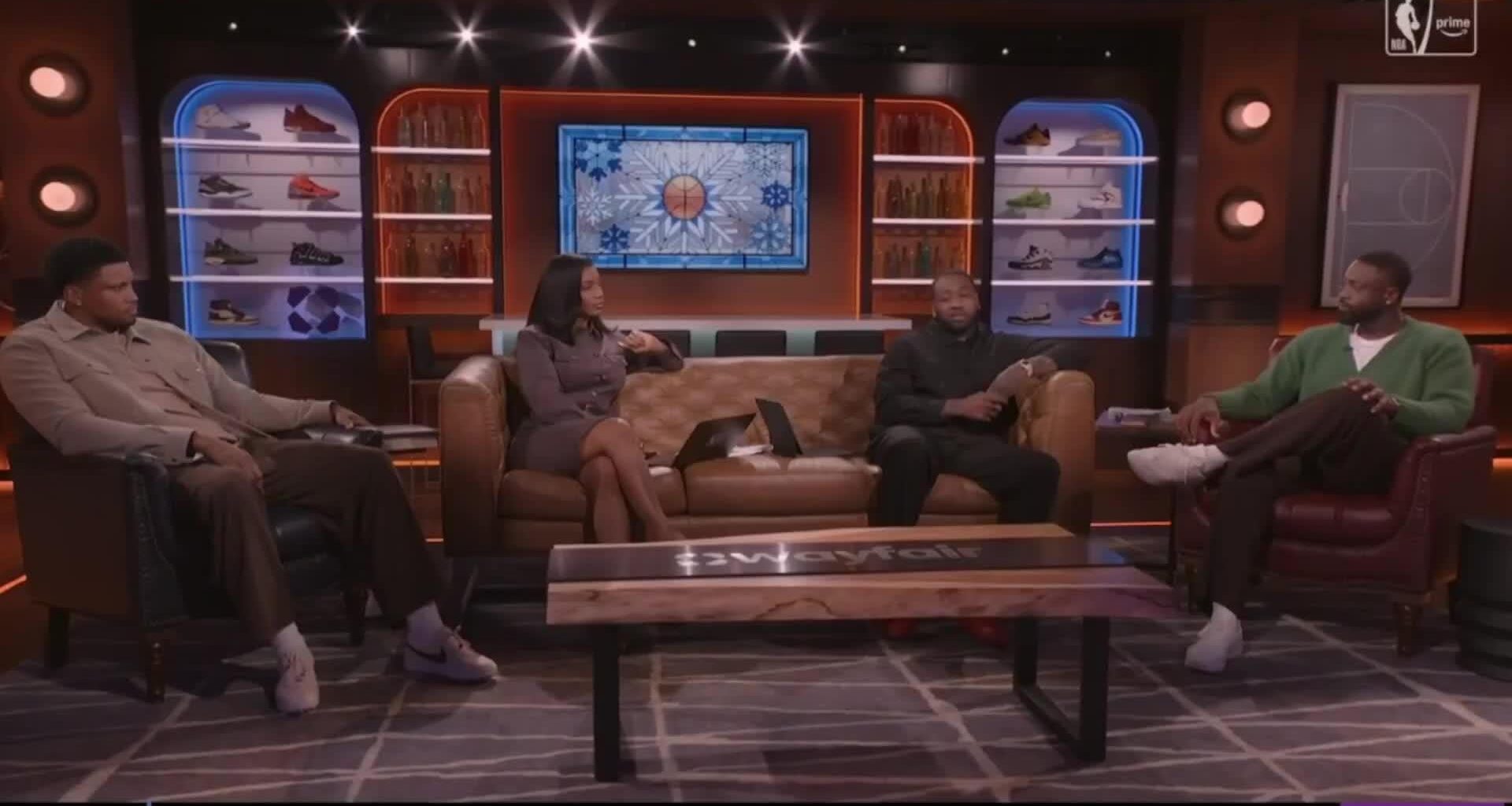 Dwyane Wade on JJ Redick comments about the Lakers effort:

“LeBron on his golf simulator right now, he's not worried about this.