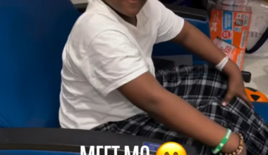 [Celtics] Mo aka Mayor Mo at Boston Children's got a special surprise today when his doctors cleared him to leave the hospital and attend the game tonight 💚