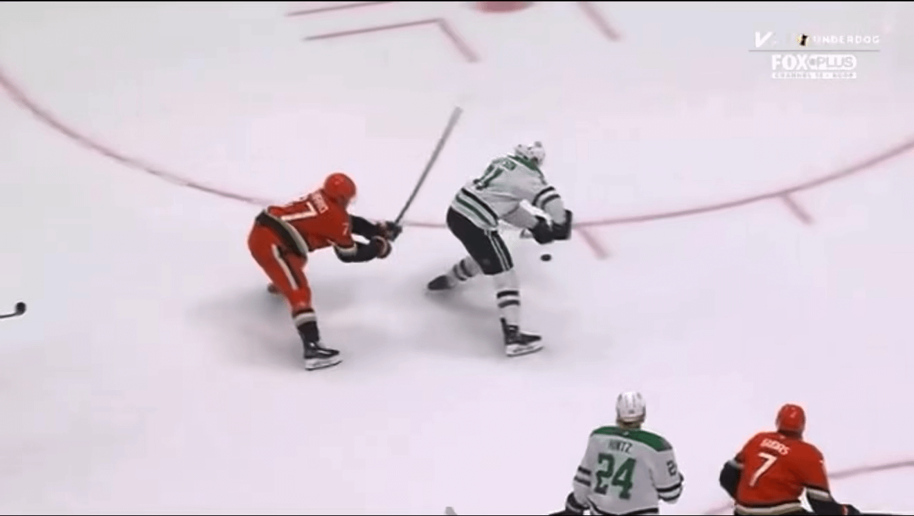 People in the comments calling this a “vicious attack” by Vatrano. Thoughts?