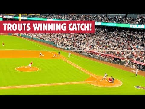 Angels Win in Wild Finish! Crowd ERUPTS After Winning Catch vs Yankees [Crowd POV]