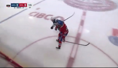 Mike Matheson stick malfunction