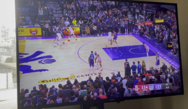 After hitting the 3, Schroeder tells Tari he should’ve stay closed and not help on the drive. Westbrook asks what he said and cracks up 💀