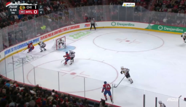 Zachary Bolduc scores for the first time in Montreal this season, ties the game in the first period