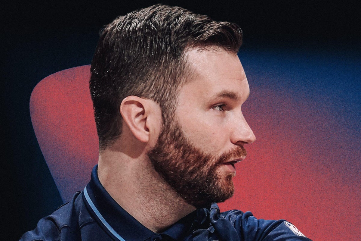 The 3 leadership lessons an NBA coach learned from billion-dollar CEOs