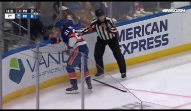 Kyle Palmieri Tears ACL, Steals Puck, Sets Up Assist, Then Hobbles Off The Rink