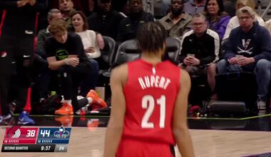 Rupes gives the Blazers a boost with 2 threes