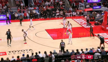 Easy money sniper going to work on the DPOY, he’s got 23p on 91% TS in the first half 🔥🔥🔥