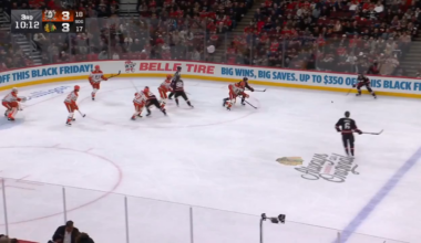 [Highlight] Connor Bedard gets the puck after a bad turnover and fakes out the goalie for his 15th goal of the year