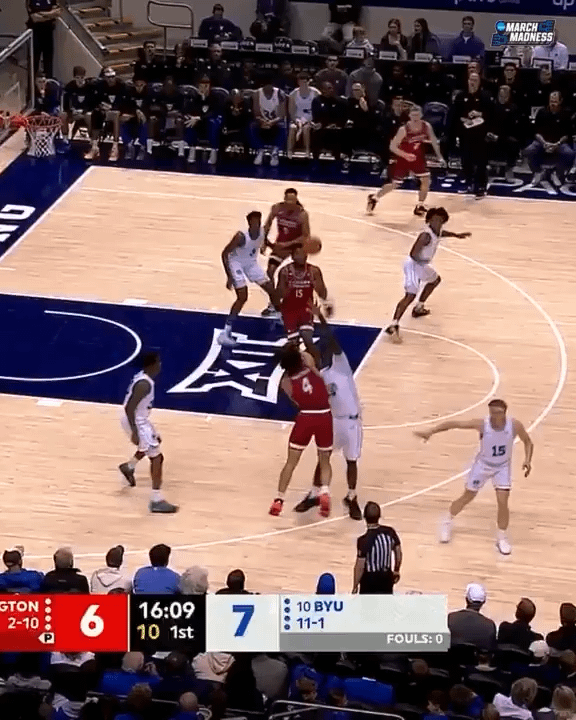 AJ Dybantsa tonight: 33/10/10 triple double! On 85% shooting: 11/13 shooting, 2/3 from 3, 9/11 from the free throw line.