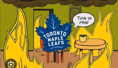 Currently our state of mind since Woll left with a lower body injury🥲