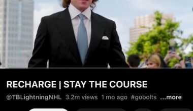 I just noticed. 3,2 million views and only 17 comments?? What is this