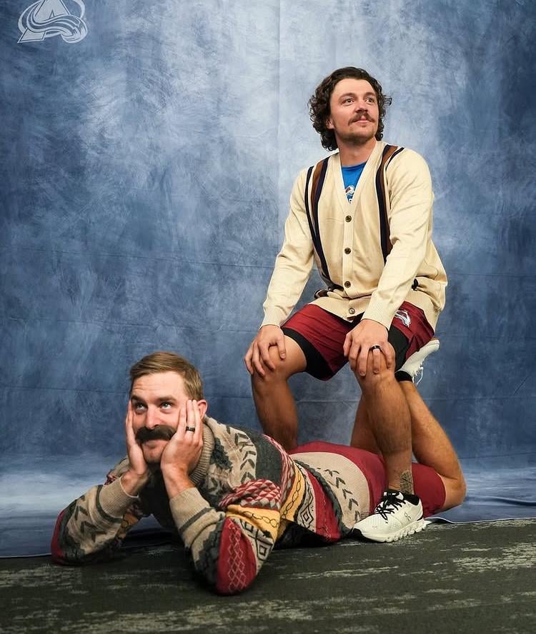 More great sweater pictures 🤣🤣🤣