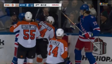 Deslauriers beats the shit out of Othmann