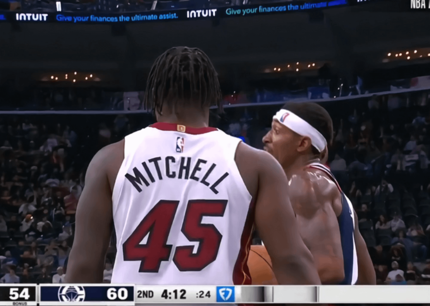 Davion Mitchell Isolation Scoring