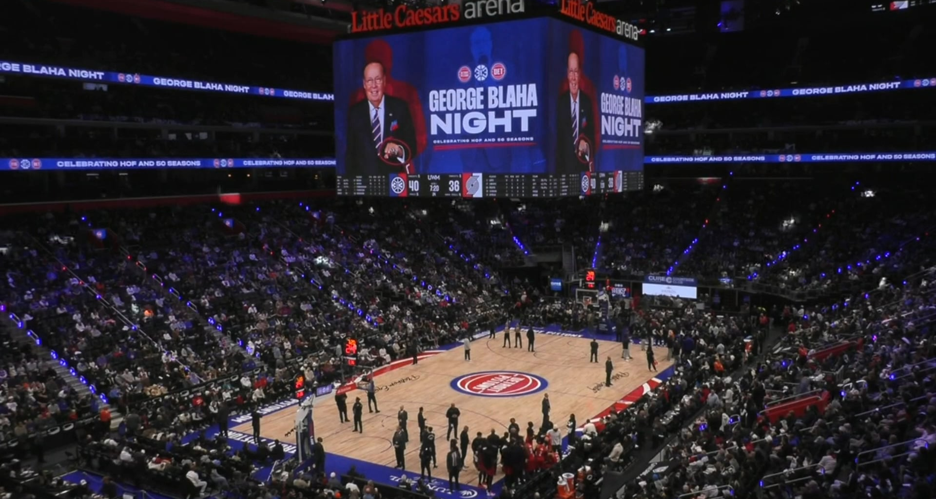Shaedon Sharpe receives a surprise visit from his grandparents that came to watch him play tonight