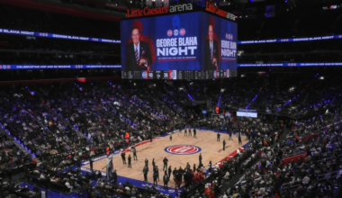 Shaedon Sharpe receives a surprise visit from his grandparents that came to watch him play tonight