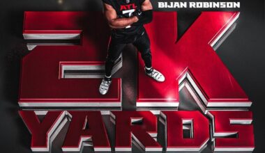 Today Bijan Robinson became the third player in Falcons history to eclipse 2,000 scrimmage yards in a season.