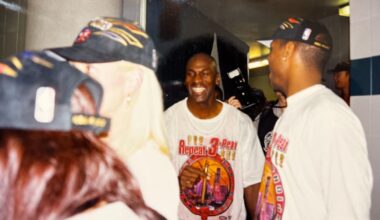 1998 NBA Finals Game 6 Off Court Original Photos (2nd 3 peat)