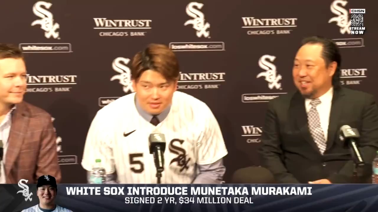 Munetaka Murakami brought a White Sox sock with him to his introductory press conference: “White Sox nation, you guys are in my heart."