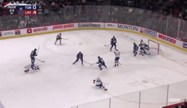 LAV vs TOR: Pezzetta hits Del Gaizo at the end of the 2nd period. Xhekaj fights him before the whole bench tries to get a piece of hi