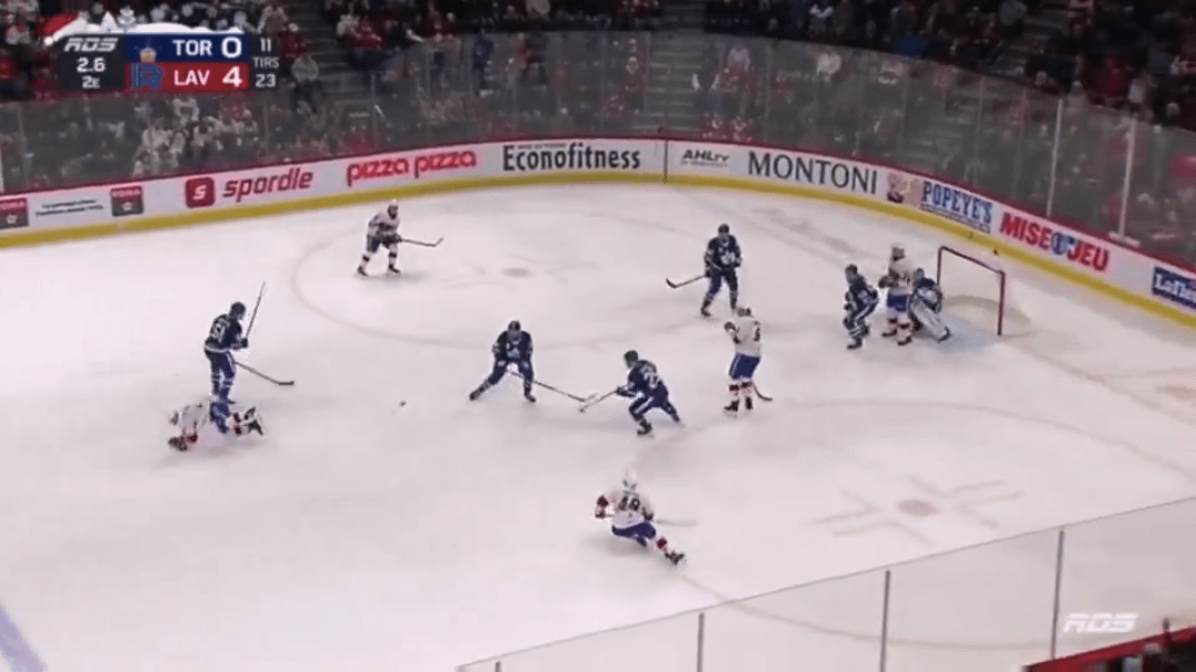 LAV vs TOR: Pezzetta hits Del Gaizo at the end of the 2nd period. Xhekaj fights him before the whole bench tries to get a piece of hi