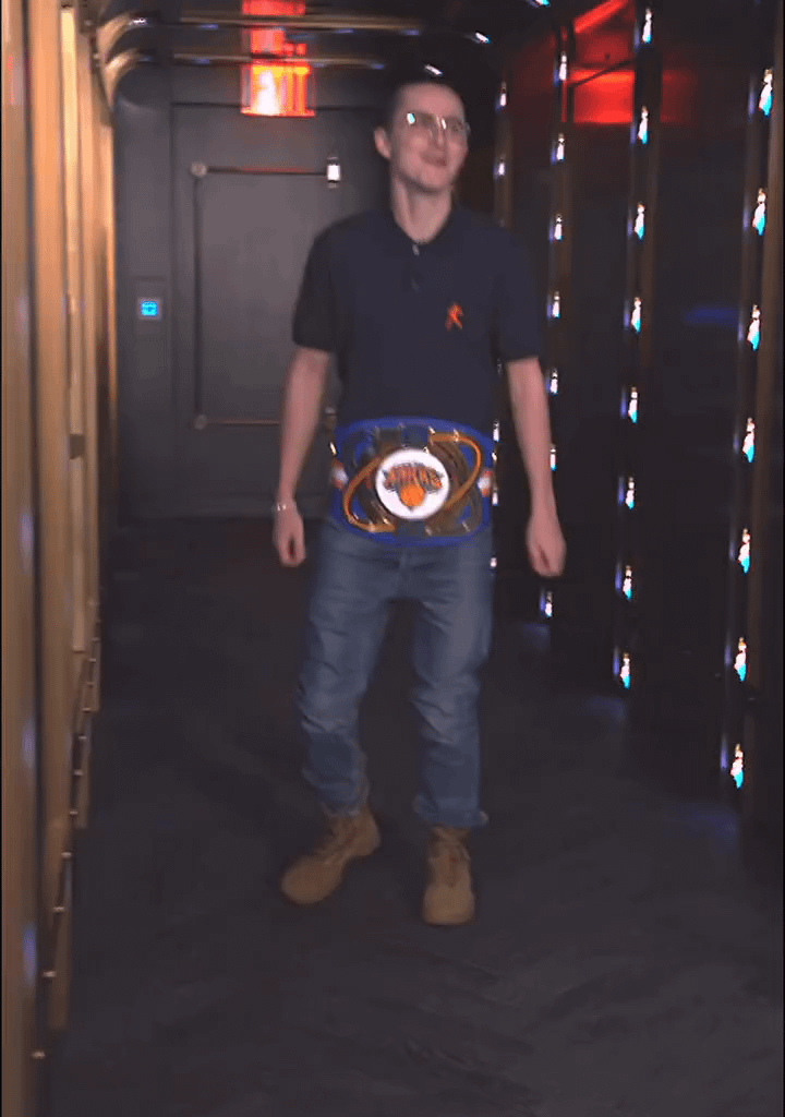 Timothée Chalamet hits the old Batista entrance