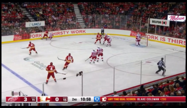 Larkin makes it 4-0 assisted by Raymond