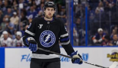 Moser signs 8-year, $54 million contract with Lightning