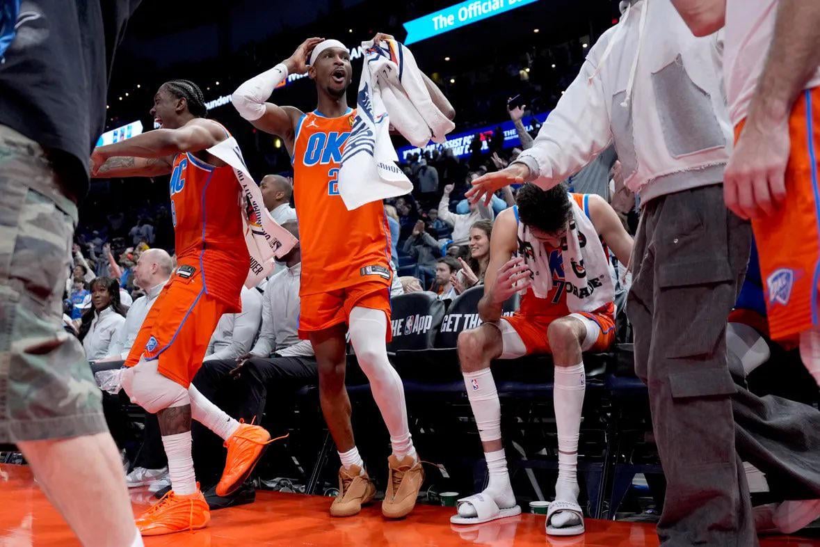 the teams so good we wear slides in the 4th quarter