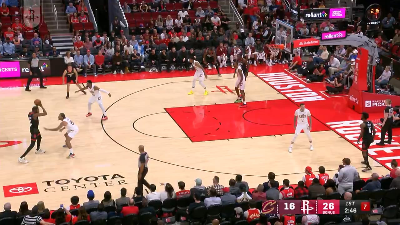 Durant pulls up for 2 more, he’s got 14 in the 1st quarter 🔥🔥🔥