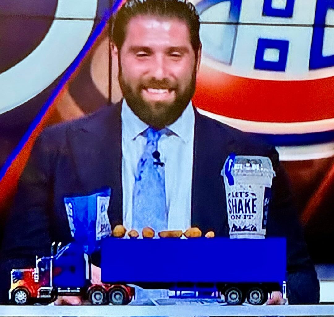 Pat Maroon is a gift