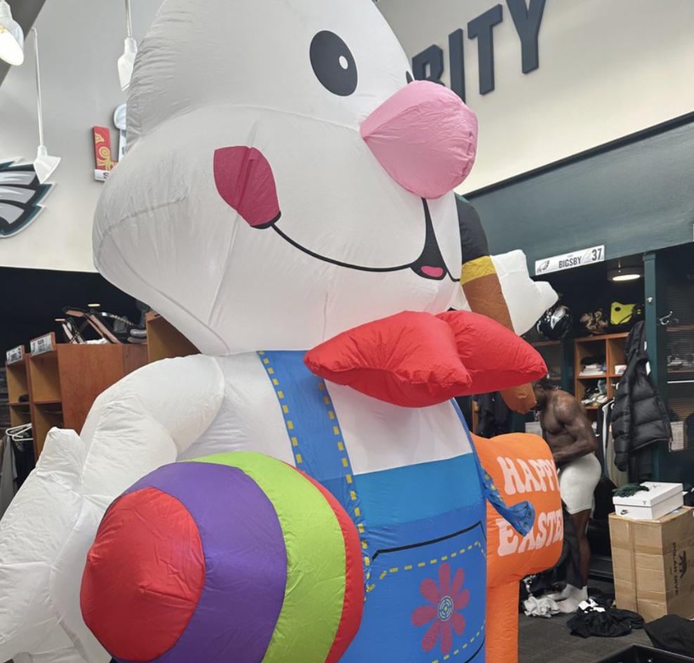 He speaks to me. He tells of the birds not losing another game until they rest starters week 18. Praise be! 🦅