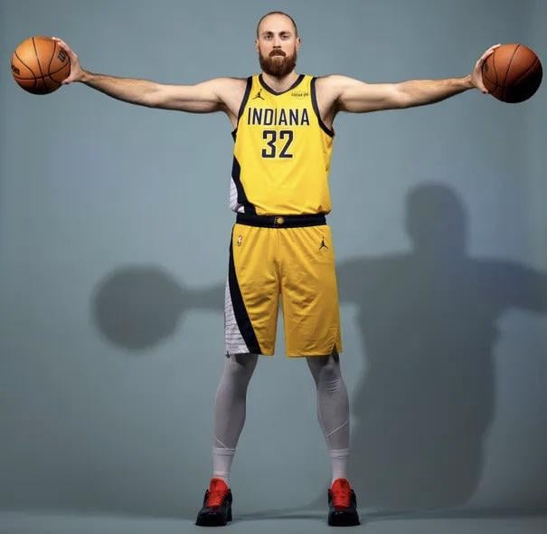 At Home Or On The Road, Jay Huff Is A Defensive Menace!