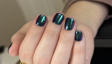 Rivalry helmet inspired nails