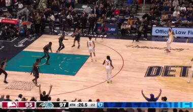 [Highlight] Cade muscles through a sea of bodies for the ridiculous clutch layup