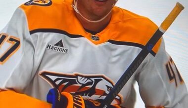 McCarron pretending his hand was hurt