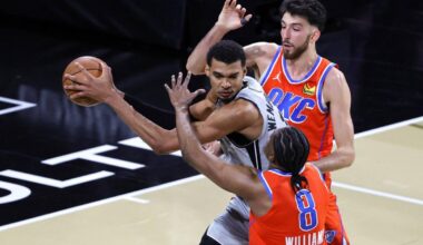 [Maxime Aubin] Victor Wembanyama on whether he believes there's a rivalry between him and Chet Holmgren: “No, I don’t think about that. At least from a basketball standpoint, there’s no comparison between us”.