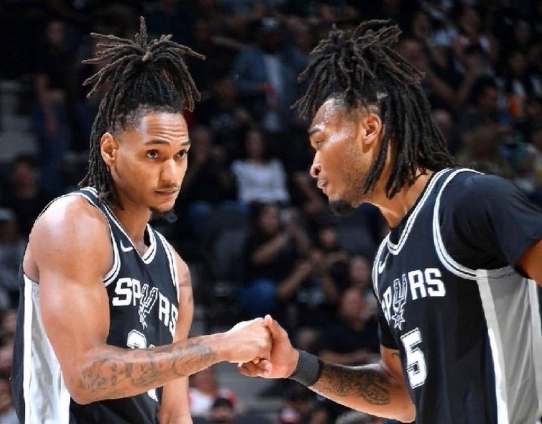 Spurs Win , Hawk lose , tonight is a Good Night