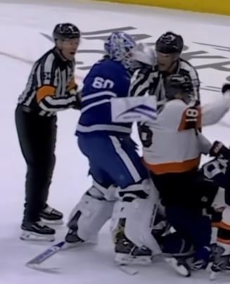 This was a great moment from last night (fixed).