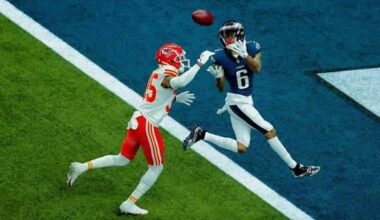 The Kansas City Chiefs will miss the playoffs for the first time since 2014. Image is of the downfall’s commencement