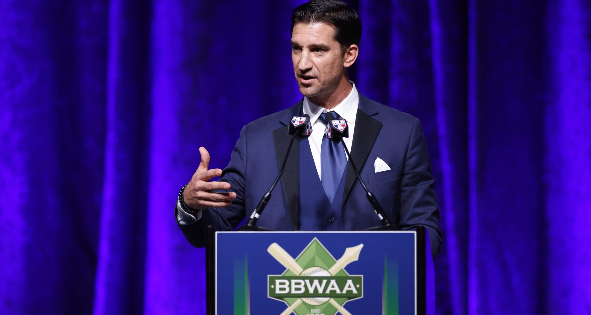 After a busy day of trades the Rays have emerged as a top candidate for Ketel Marte.