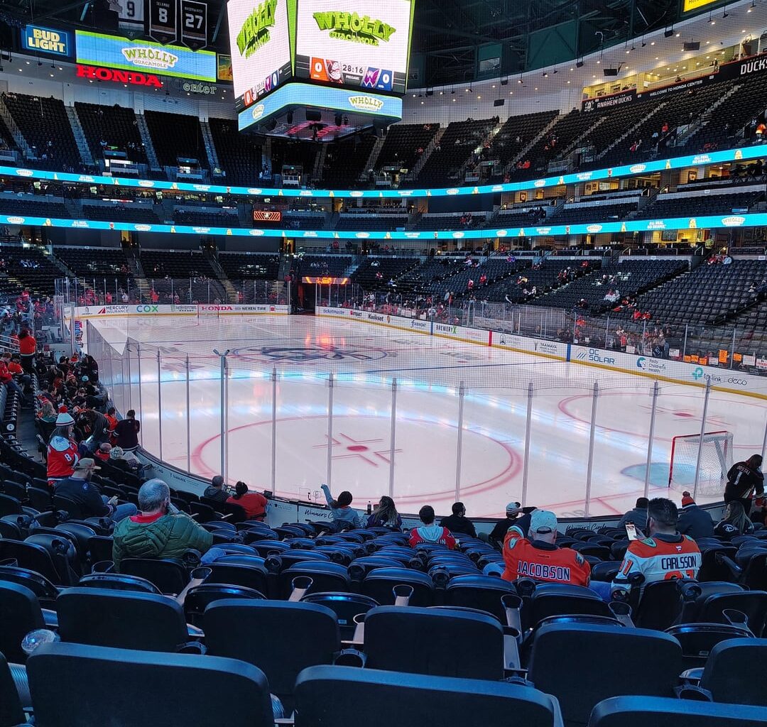 I'm here my dudes and babes