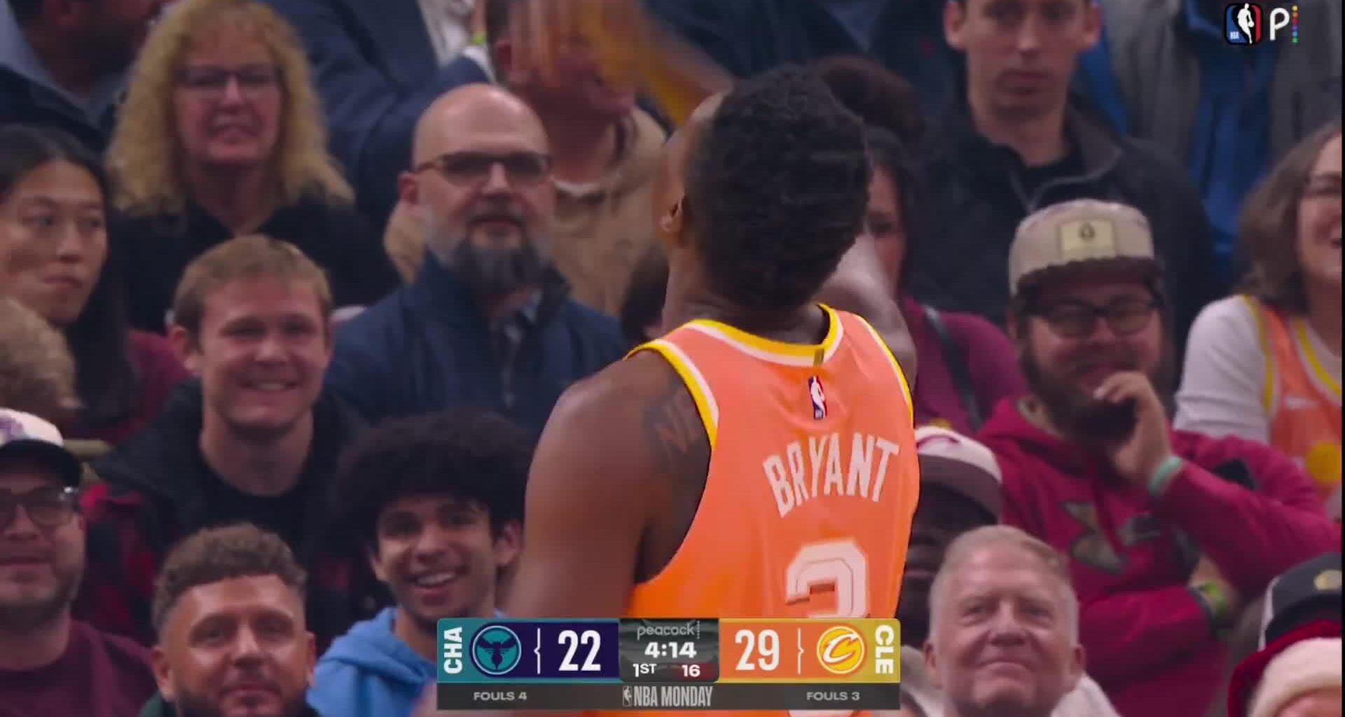 [Highlight] Thomas Bryant trips and falls over as he does the "too small" gesture