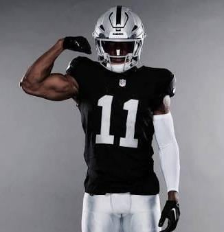 Jeremy Chinn: The Century Club