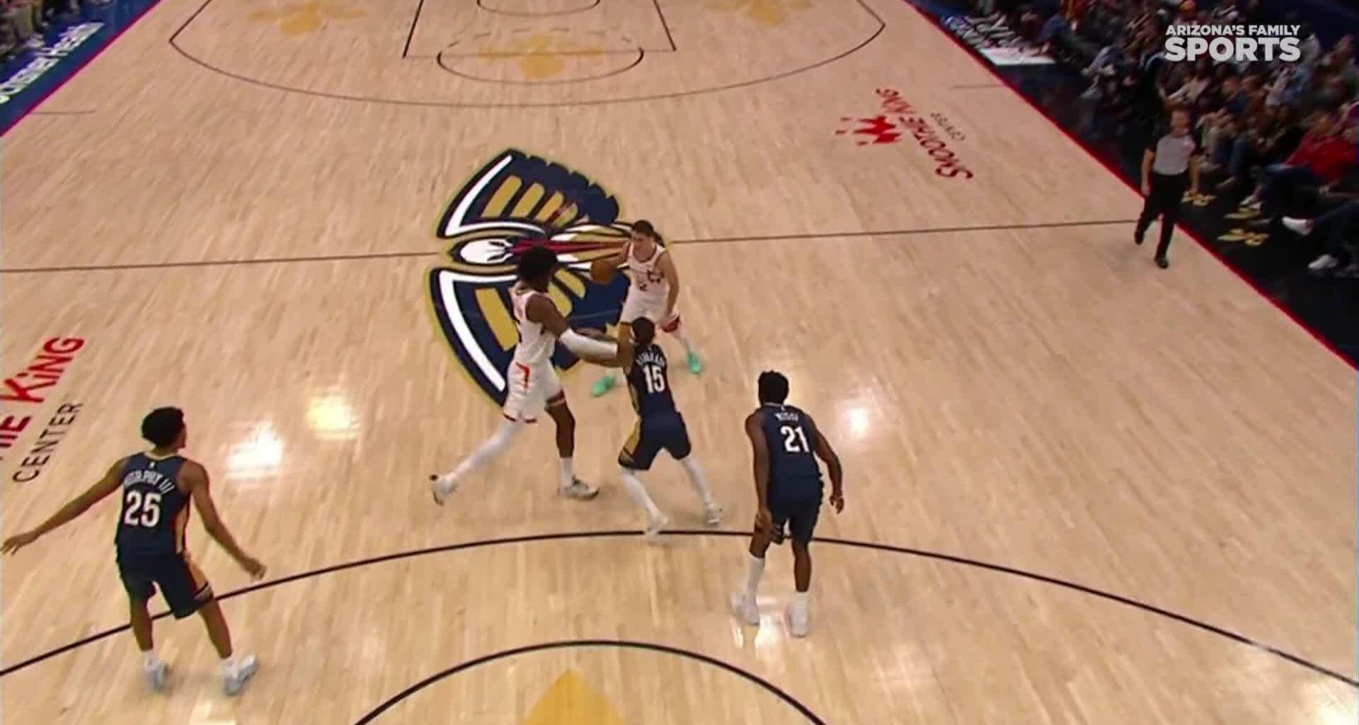 [Highlight] Jose Alvarado and Mark Williams both get ejected