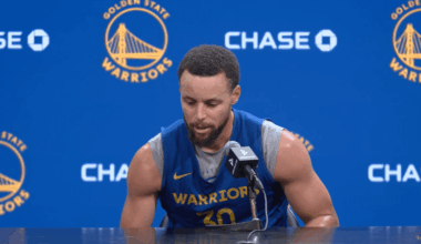 Look at all the battle scars on our glorious king~