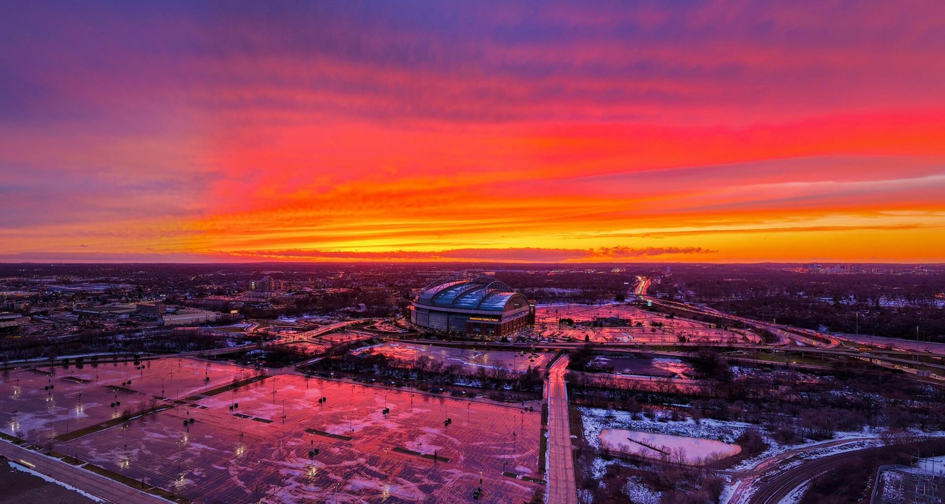 Which one of you had a little fun in the AmFam parking lot? ❄️ 🚙💨